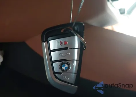 2021 BMW 530I xDrive from USA, damaged, VIN WBA13BJ03MWX05347